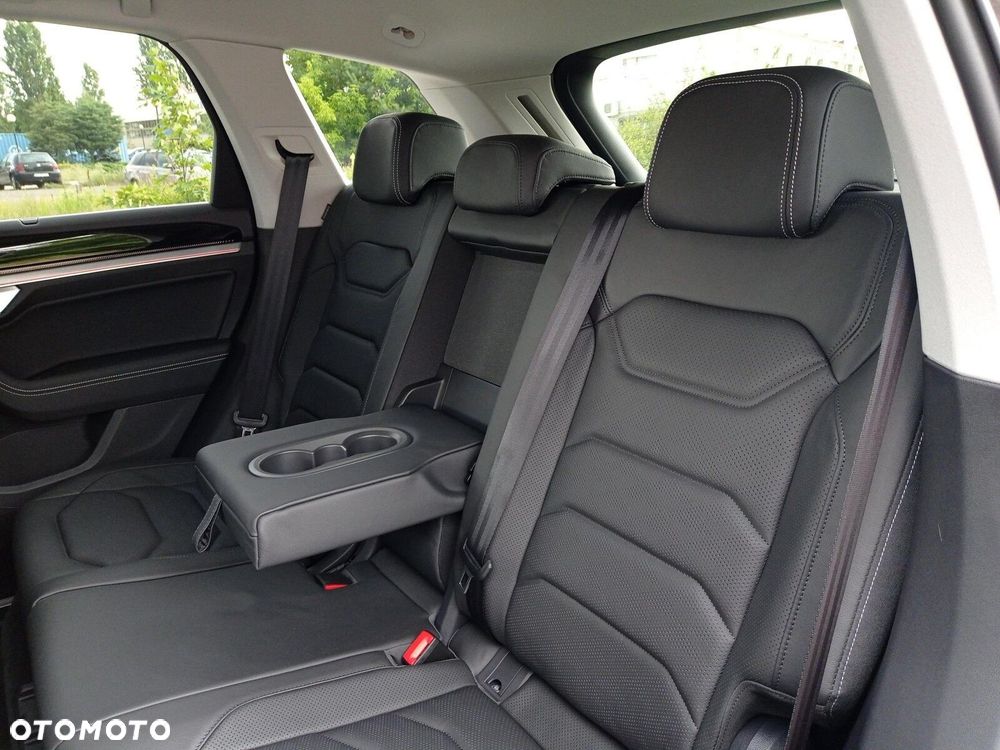 Volkswagen Touareg 3.0 V6 TDI 4Motion Elegance - 16