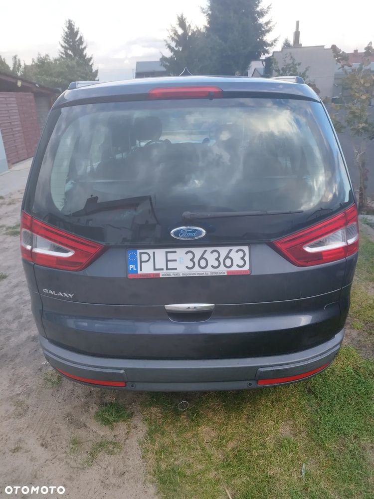 Ford Galaxy - 4