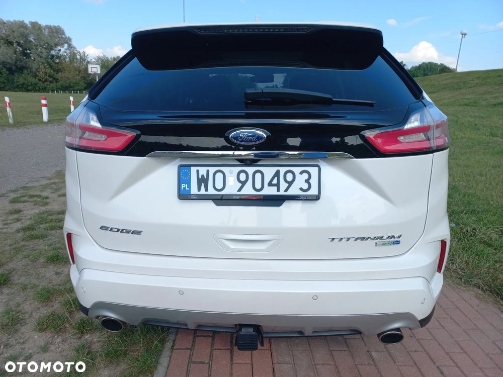 Ford Edge - 9