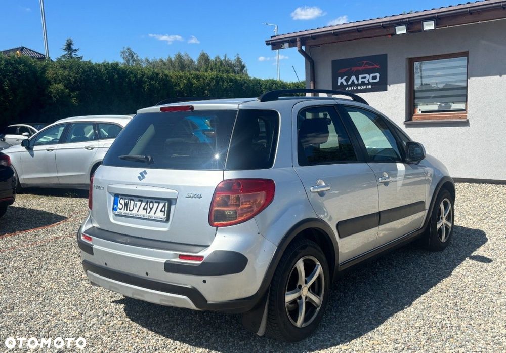 Suzuki SX4 - 5