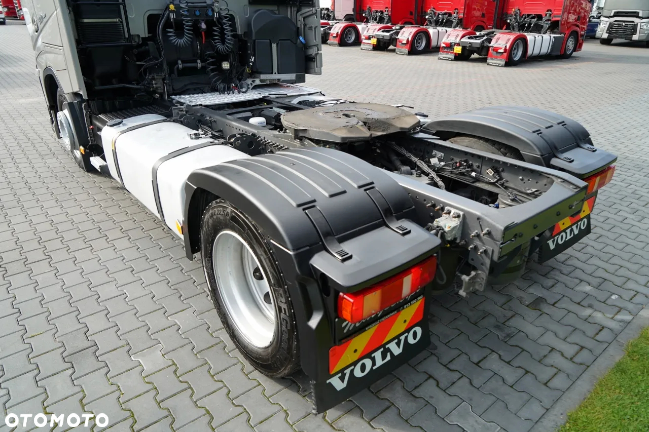 Volvo FH 500 / XXL / I-SAVE /  LOWDECK / MEGA / KLIMA POSTOJOWA / PO ZŁOTYM KONTRAKCIE SERWISOWYM - 13