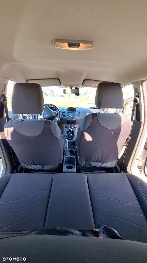 Ford Fiesta 1.25 Silver X (Trend) EU5 - 10
