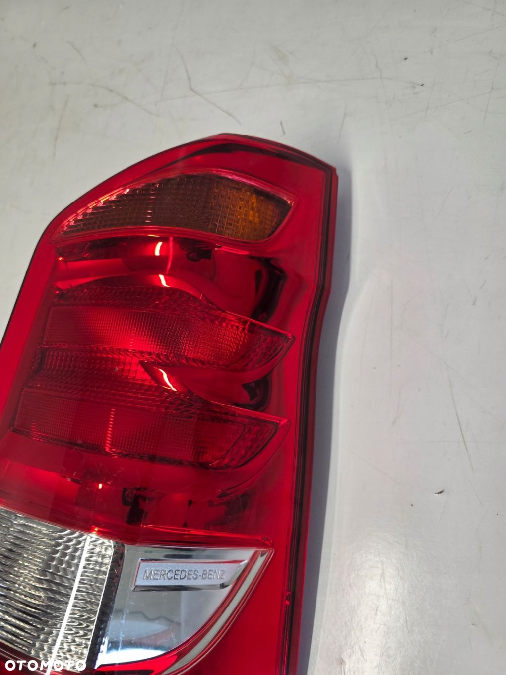 Lampa tył prawy MERCEDES Vito W447 A4478201264 - 3