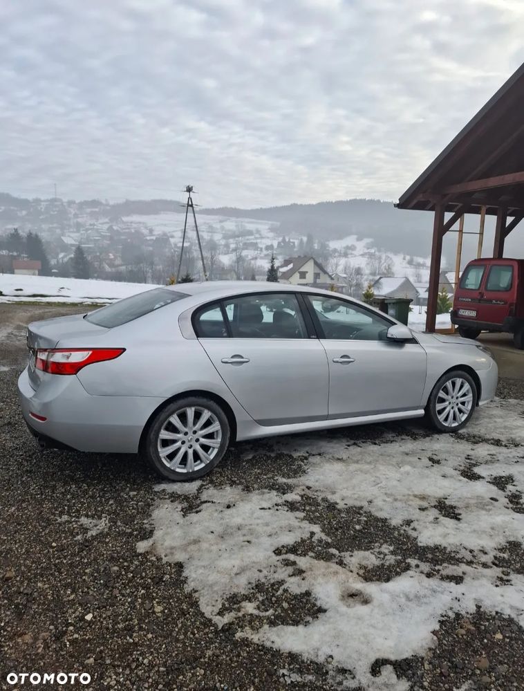 Renault Latitude 2.0 dCi Initiale - 4