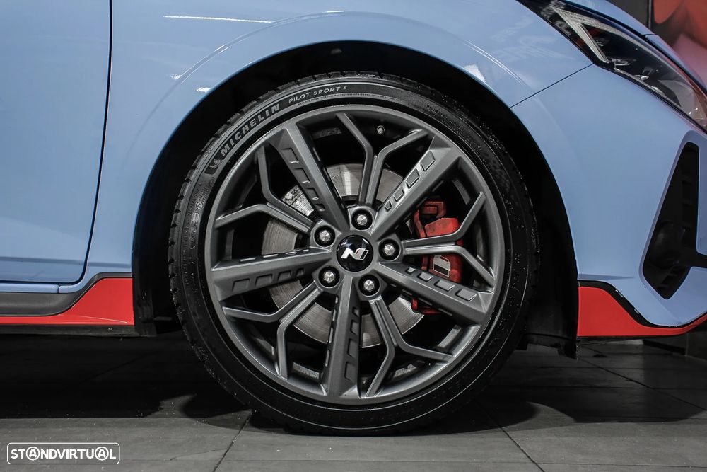 Hyundai i20 N 1.6 T-GDi Performance Pack - 14