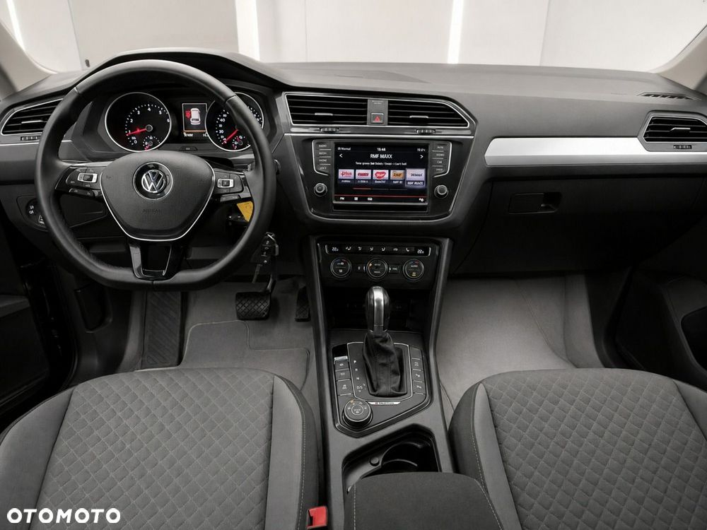 Volkswagen Tiguan - 14