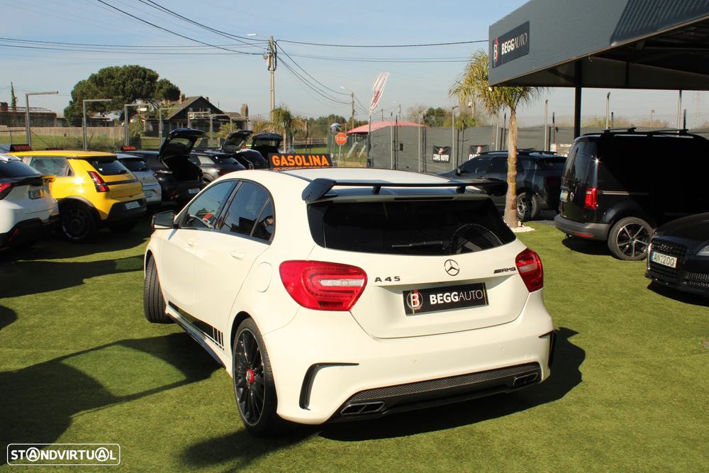 Mercedes-Benz A 45 AMG 4-Matic - 11