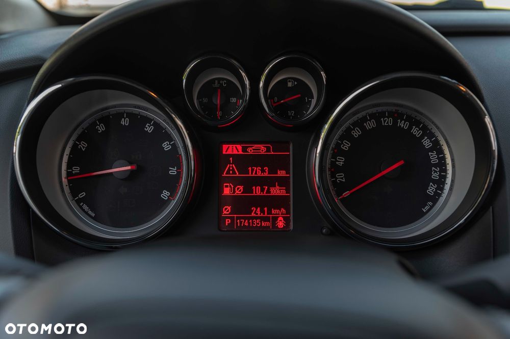 Opel Astra 1.4 Turbo Automatik Cosmo - 28