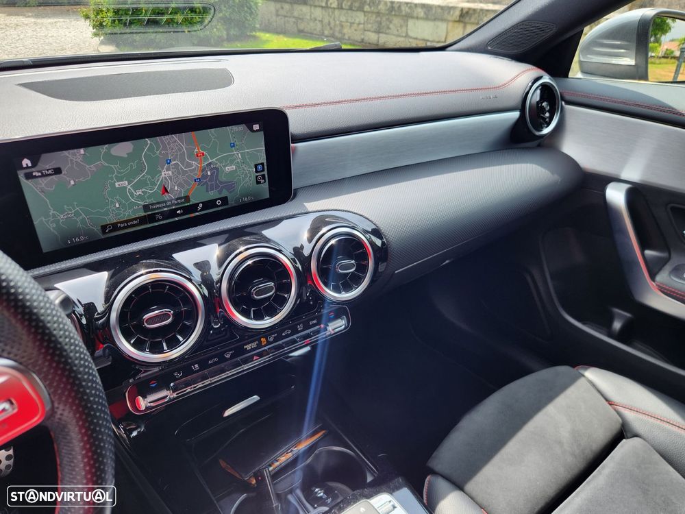 Mercedes-Benz CLA 180 d Shooting Brake AMG Line Aut. - 18