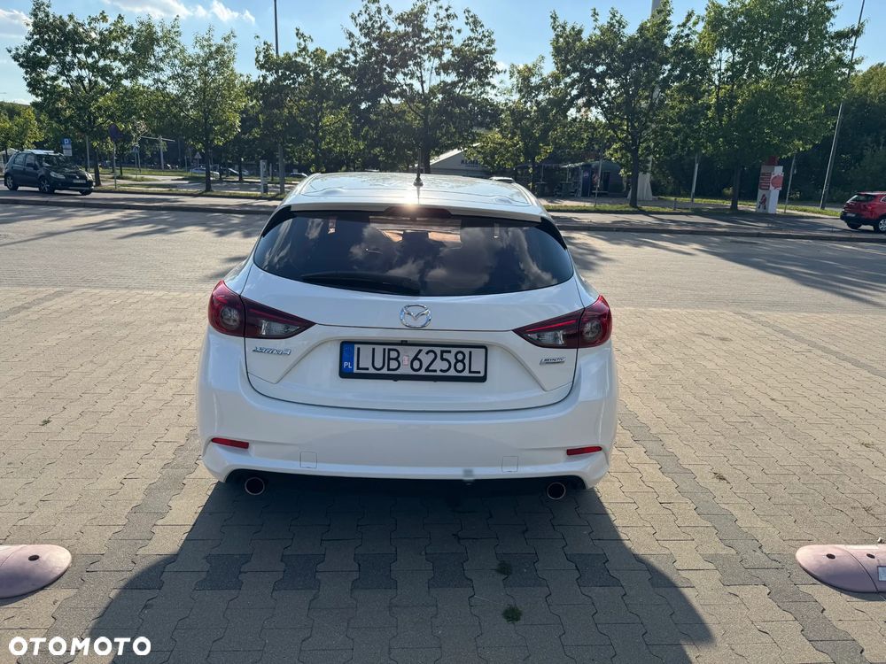 Mazda 3 - 6