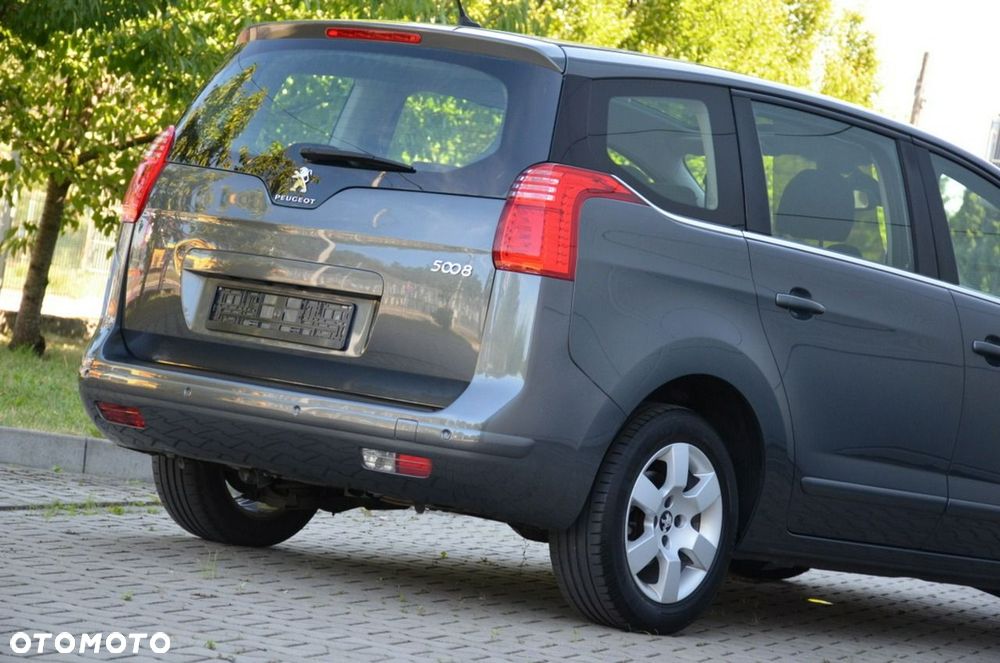 Peugeot 5008 - 11