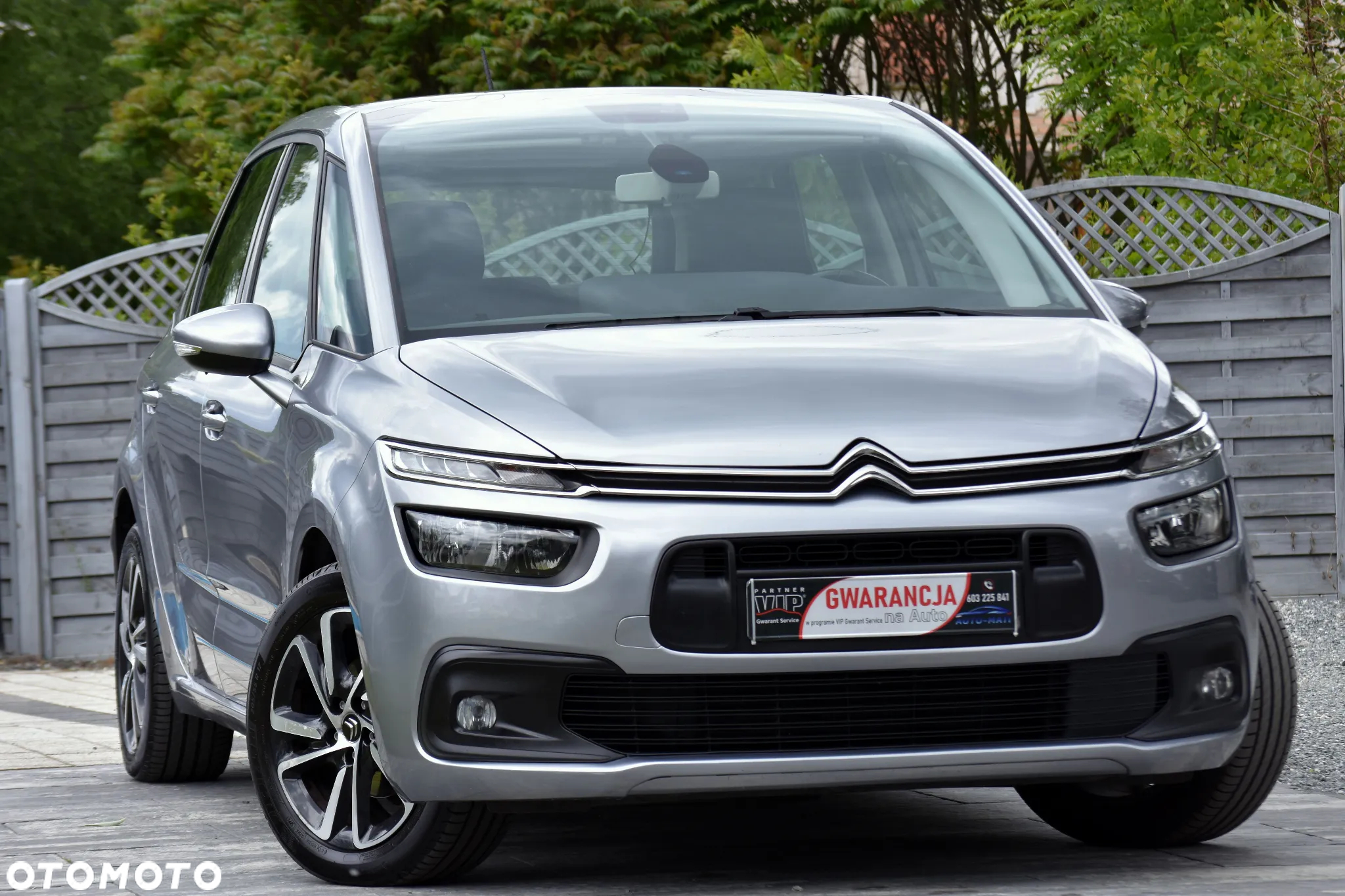 Citroën C4 SpaceTourer PureTech 130 Stop&Start EAT8 SELECTION - 9