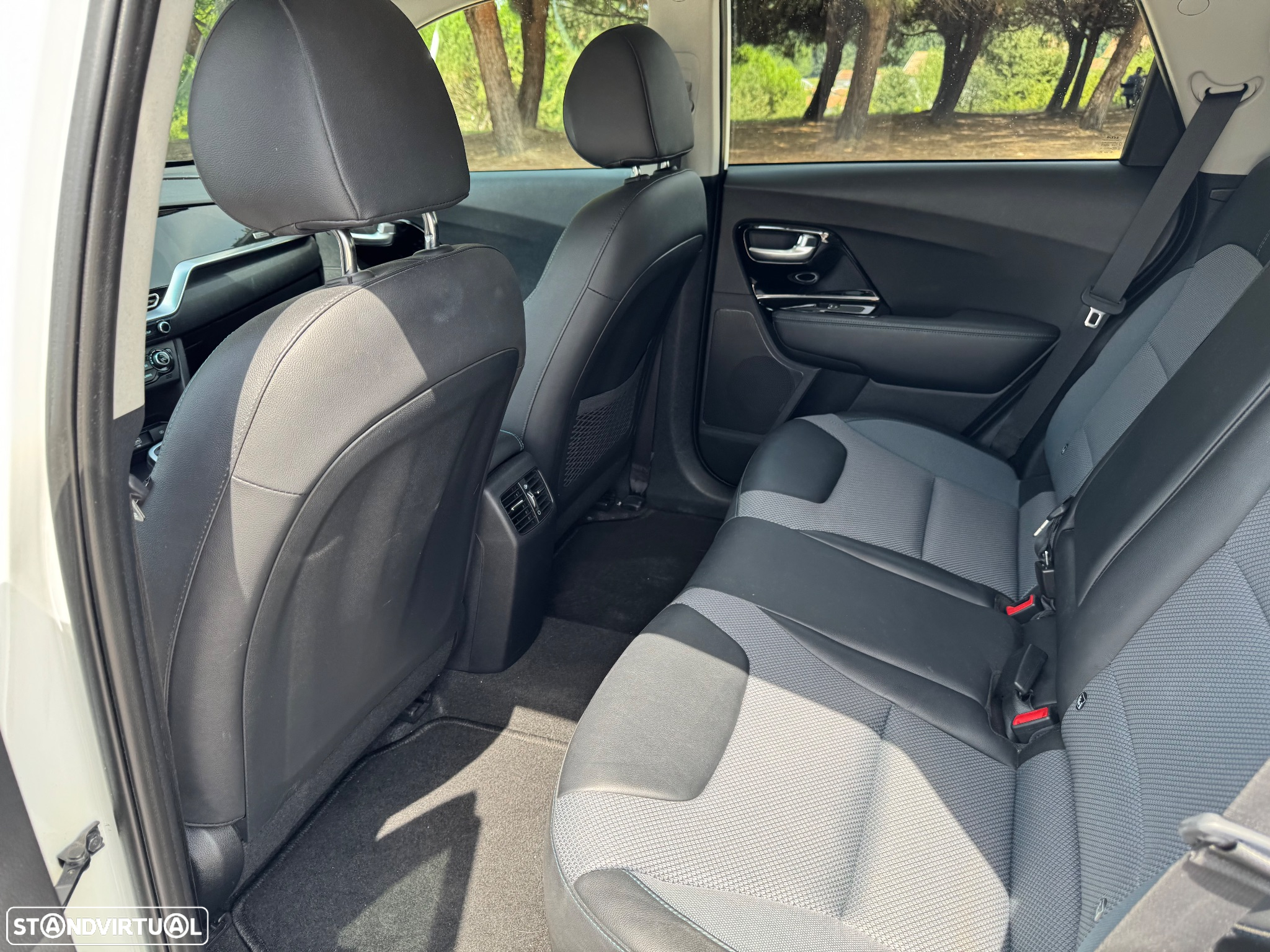 Kia e-Niro 64kWh - 14