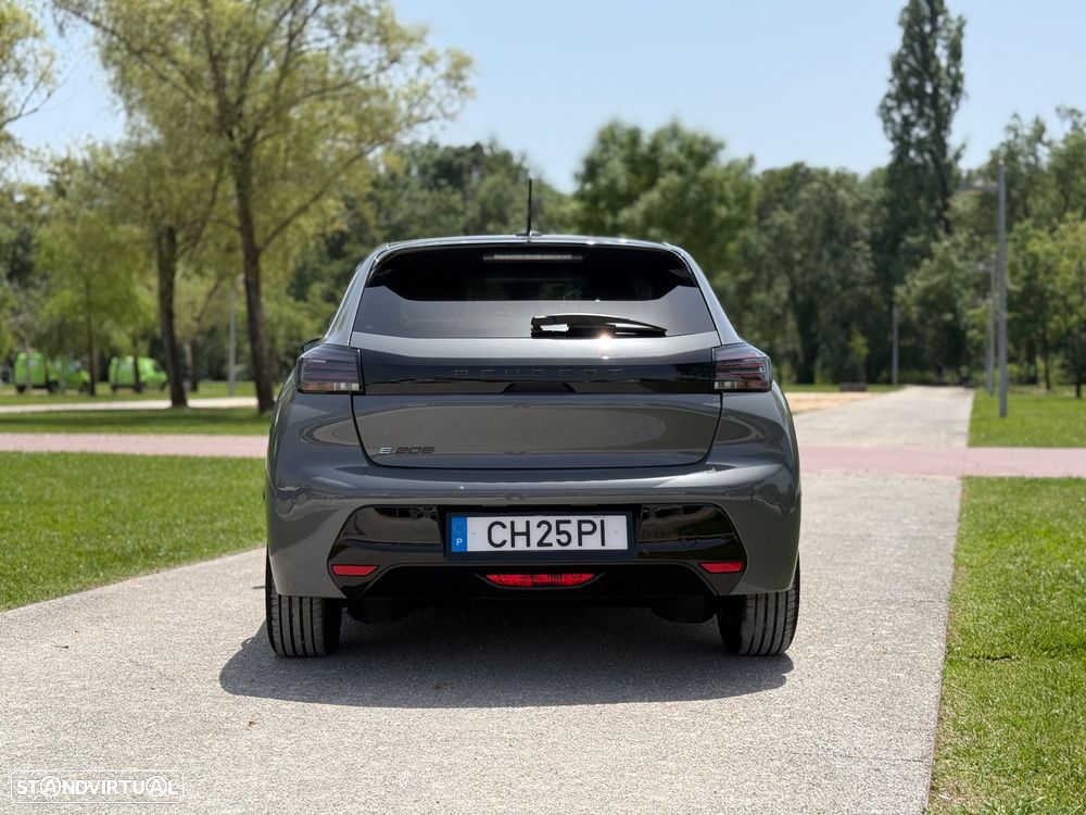 Peugeot e-208 Style - 7