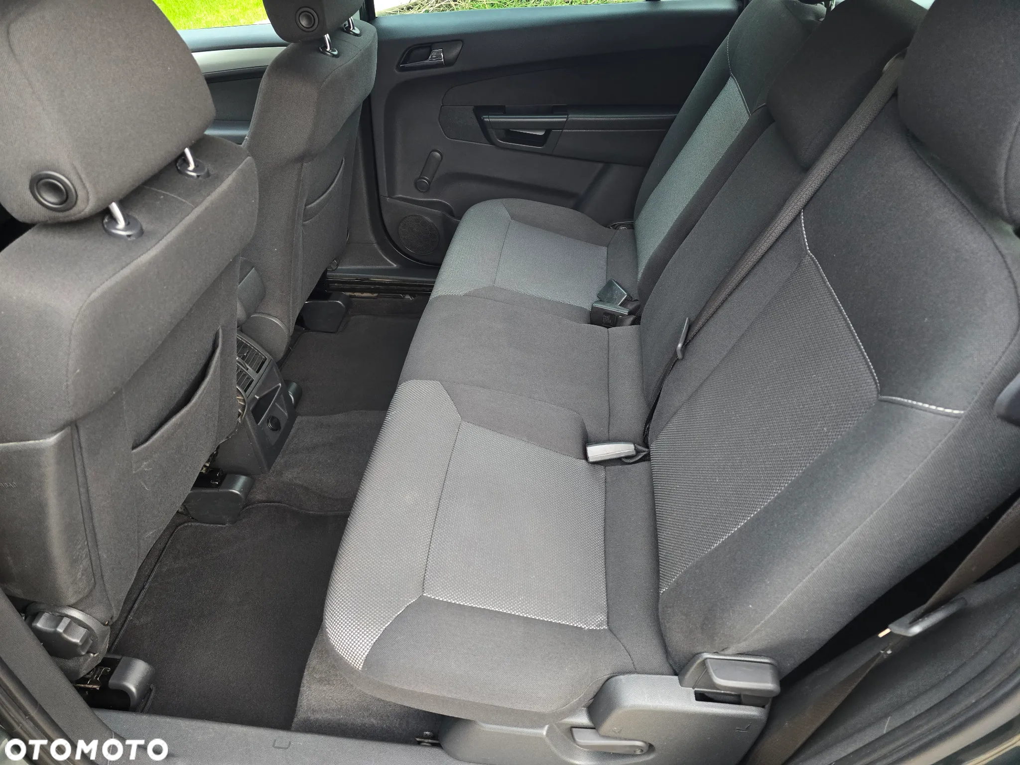 Opel Zafira 1.6 ECOFLEX Edition 111 Jahre - 22
