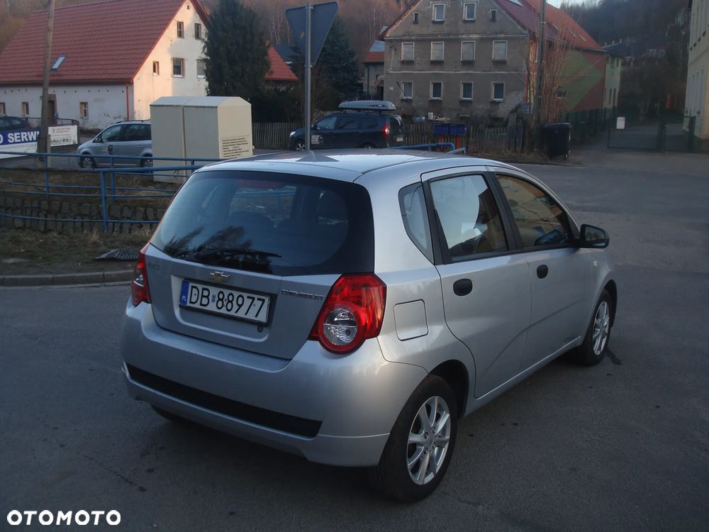 Chevrolet Aveo 1.2 Plus - 9