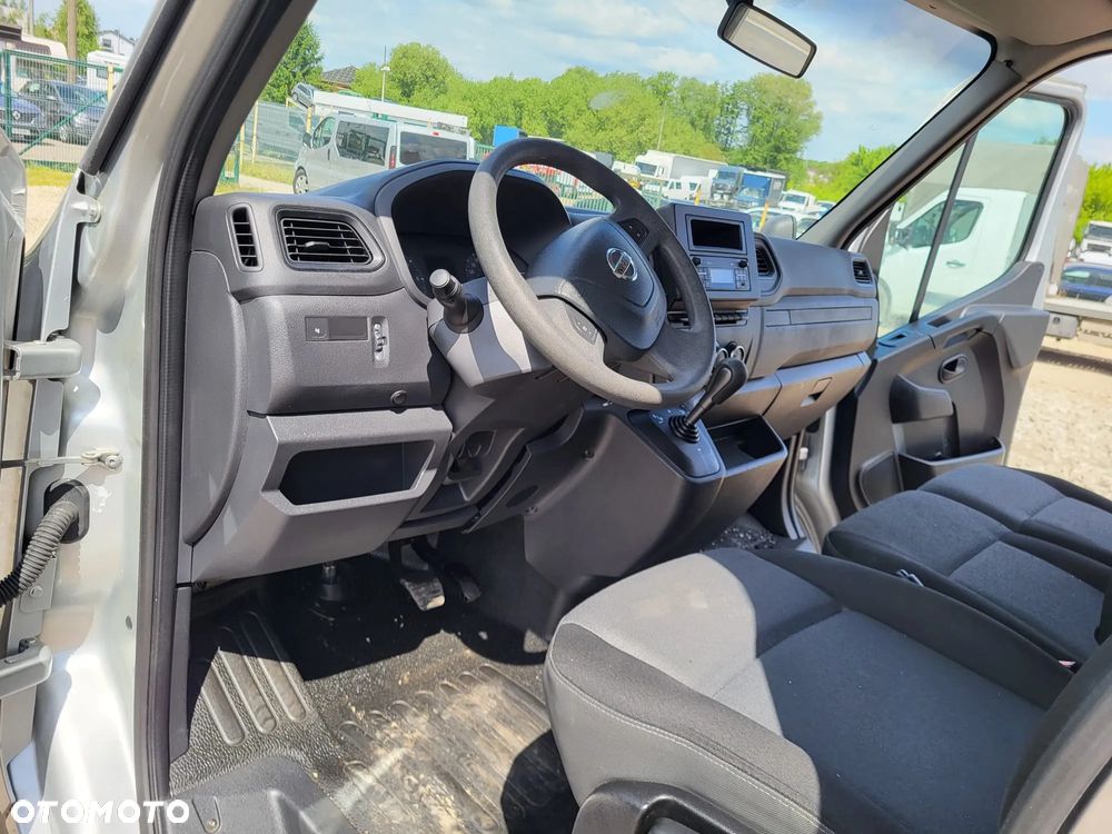 Nissan NV400 - 20