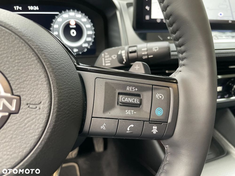 Nissan Qashqai 1.3 DIG-T MHEV N-Connecta Xtronic - 23