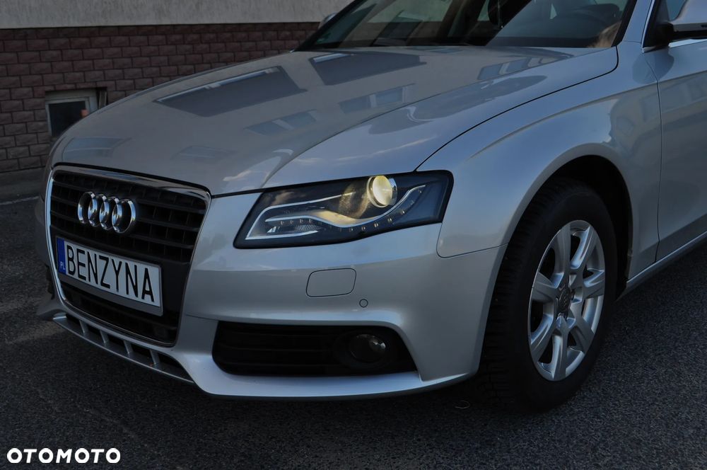 Audi A4 Limousine 1.8 TFSI Attraction - 31