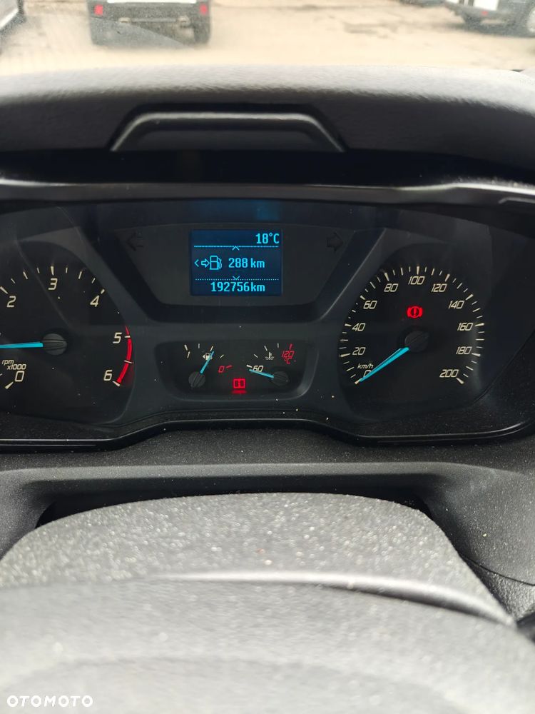 Ford Transit - 11