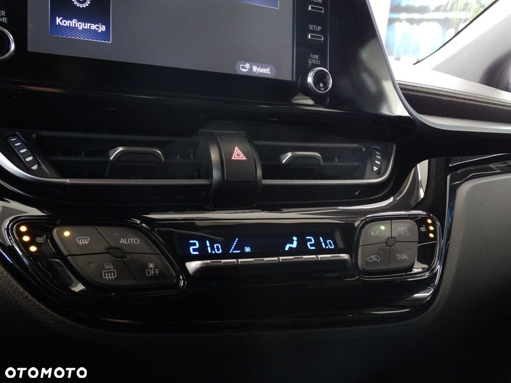 Toyota C-HR - 22