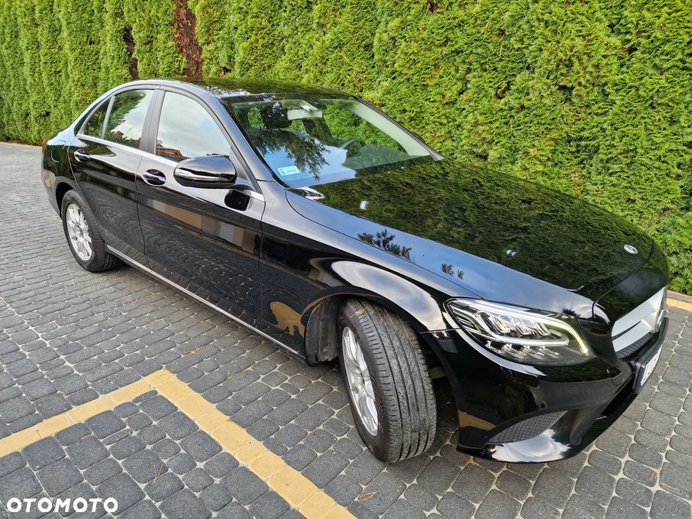 Mercedes-Benz Klasa C 180 9G-TRONIC - 2