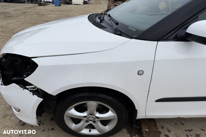 Aripa fata stanga Skoda Fabia 2 [facelift] [2010 - 2014] - 1