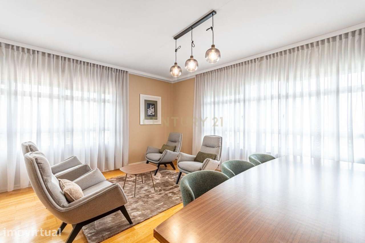 Apartamento T2 Twin Towers com Garagem - Grande imagem: 4/36