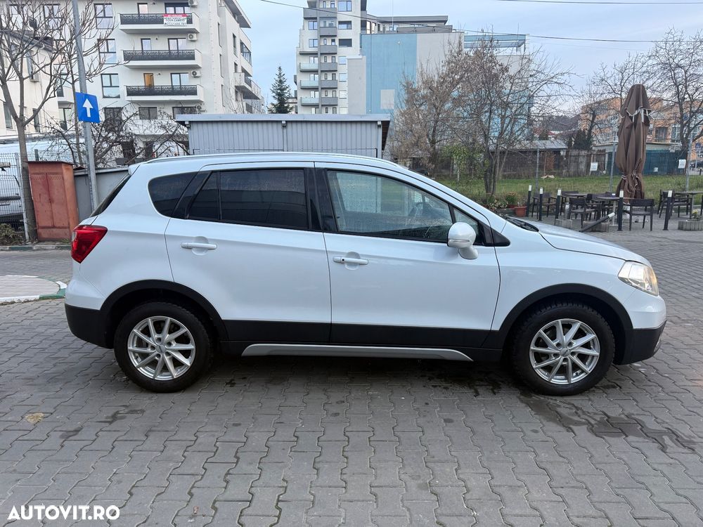 Suzuki S-Cross 1.6 DDIS 4x2 Comfort+ - 17