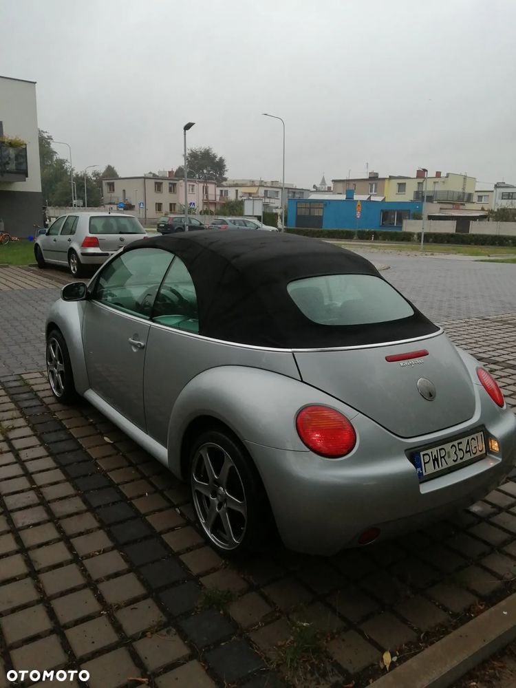 Volkswagen New Beetle - 6