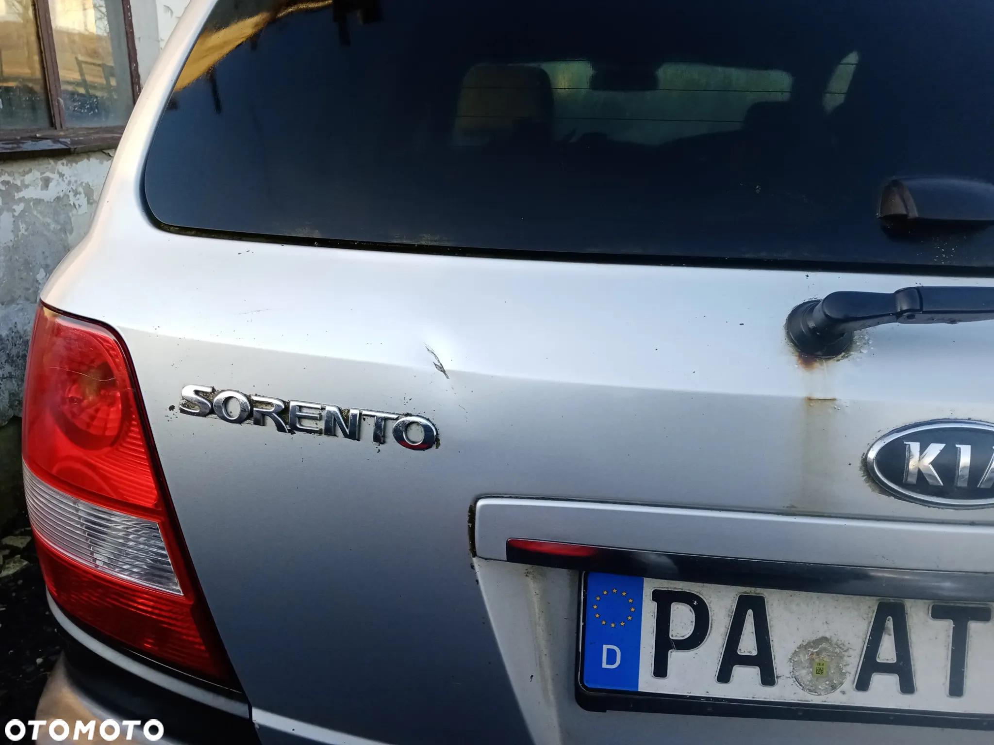 Klapa bagażnika tył tylna Kia Sorento - 3