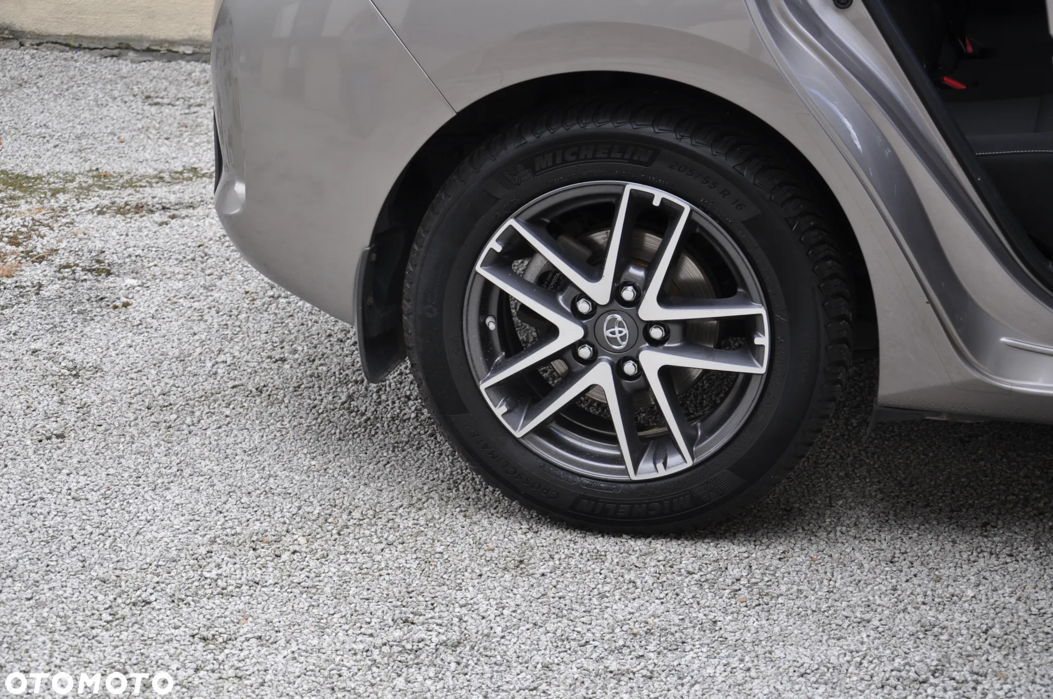 Toyota Auris - 6