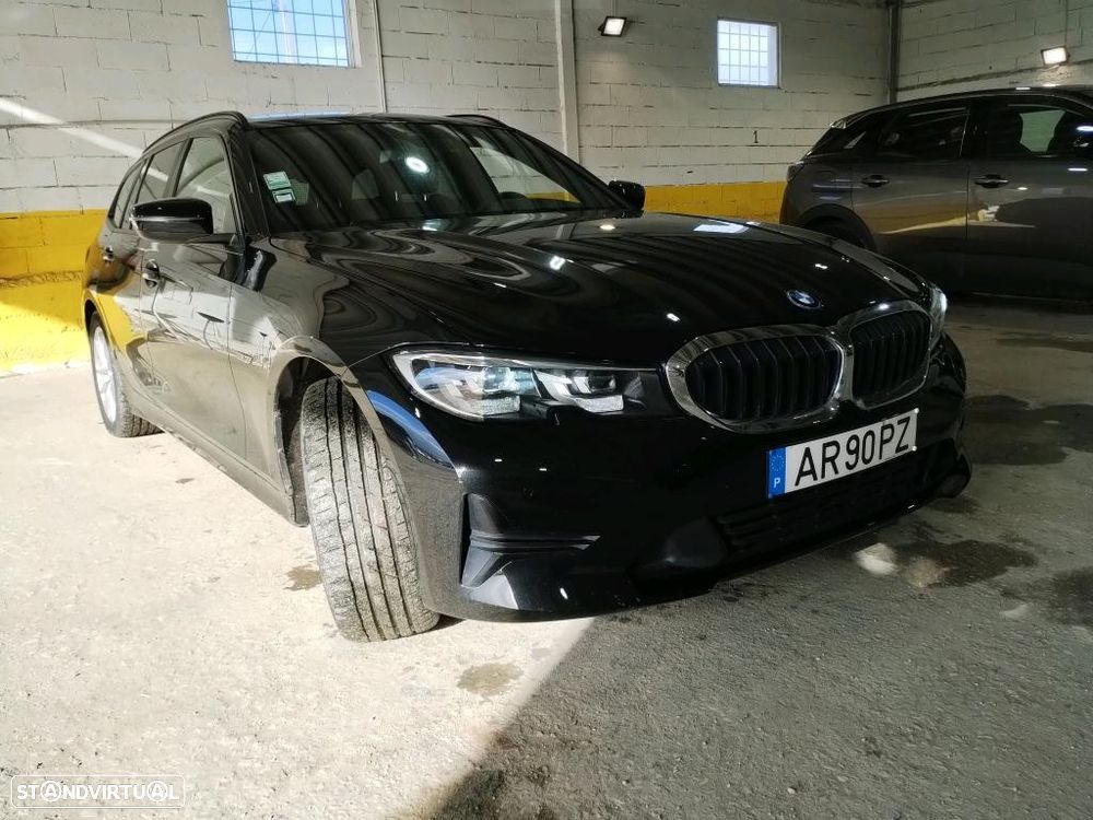 BMW 320 e Auto - 4
