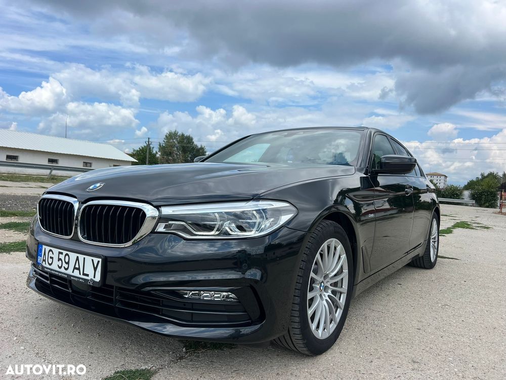 BMW Seria 5 530d xDrive Touring Aut. Sport Line - 7