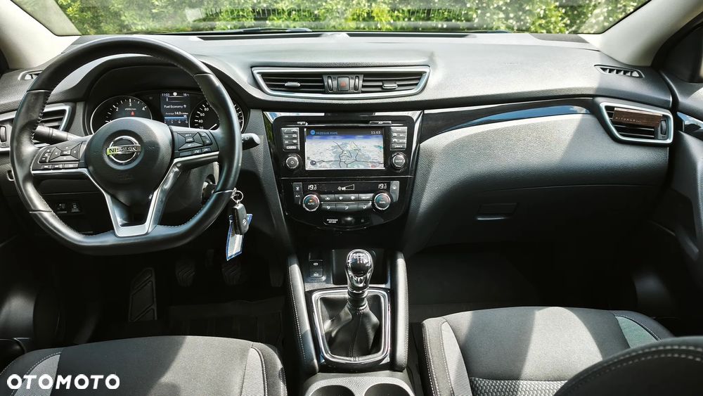 Nissan Qashqai 1.6 dCi 4x4 I-Way - 2