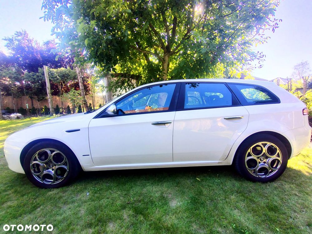 Alfa Romeo 159 2.0JTDM Sport Plus - 1
