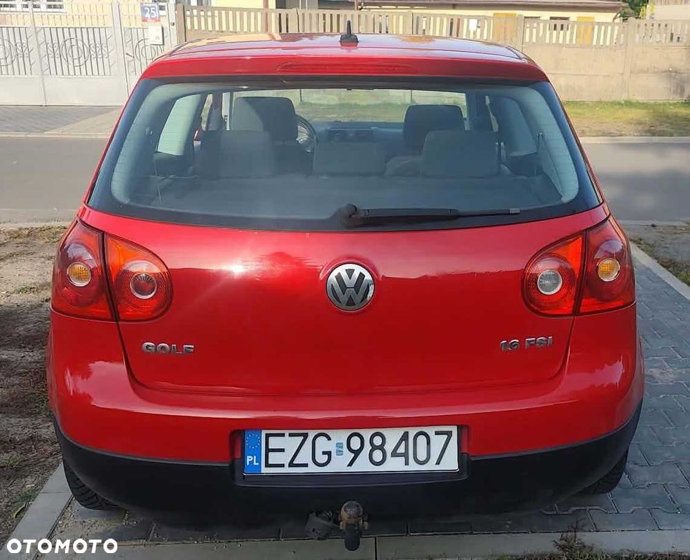 Volkswagen Golf - 6