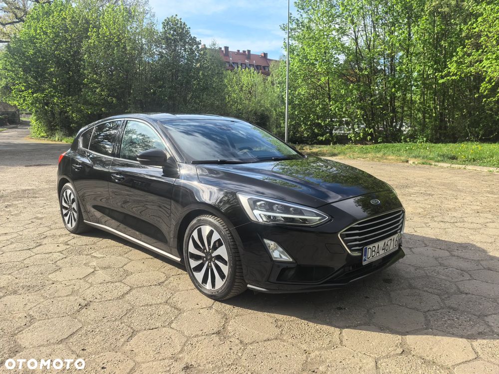 Ford Focus 1.0 EcoBoost STart-Stopp-System TITANIUM - 1