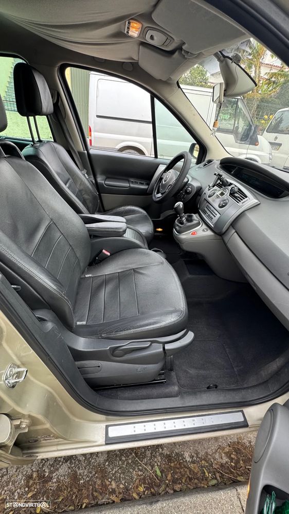 Renault Scénic 1.5 dCi SE Exclusive - 13