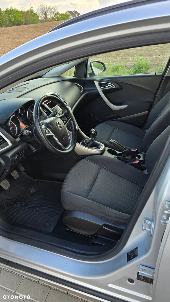 Opel Astra 1.4 Turbo Color Edition - 10