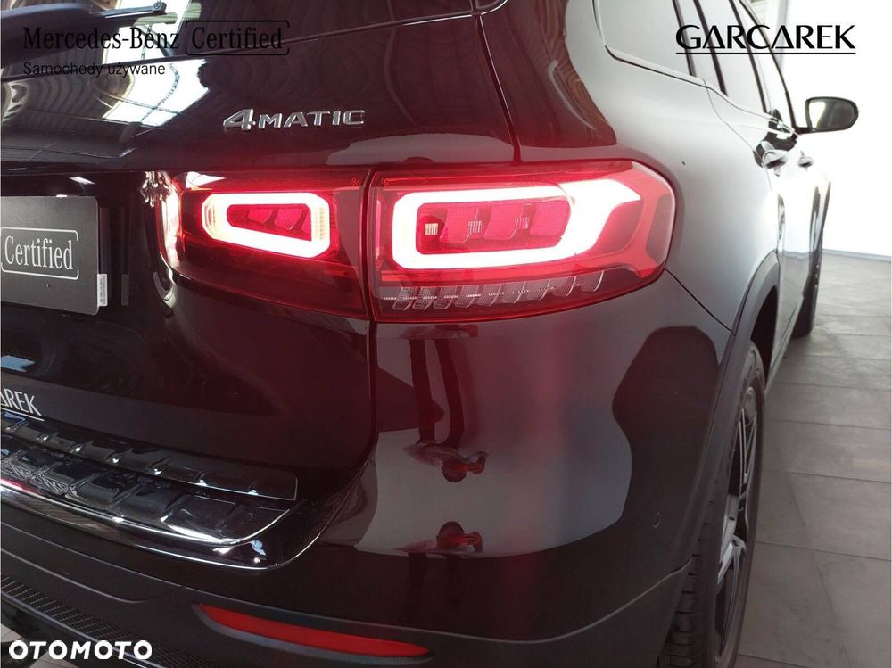 Mercedes-Benz GLB 200 4-Matic AMG Line 8G-DCT - 19