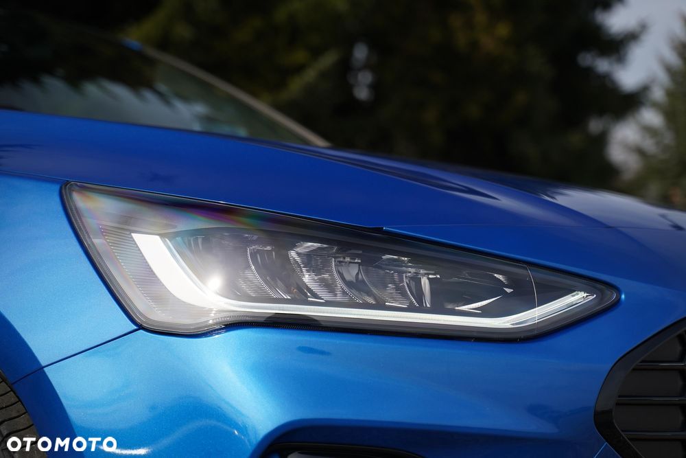 Ford Focus 1.0 EcoBoost mHEV ST-Line X - 25