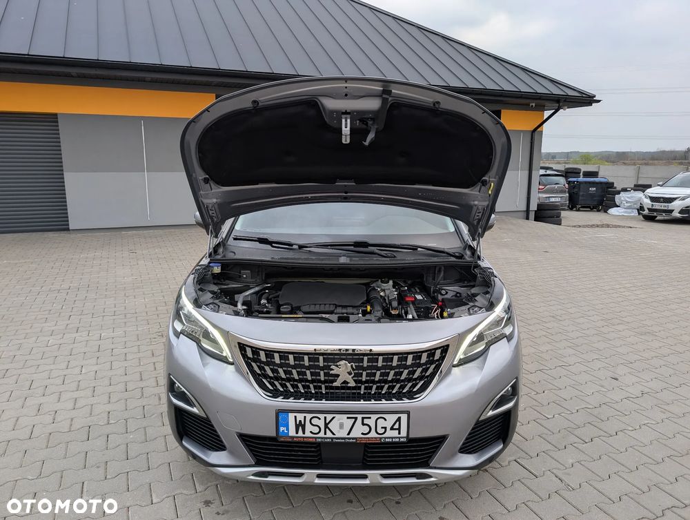 Peugeot 3008 PureTech 130 Stop & Start GPF Allure - 17