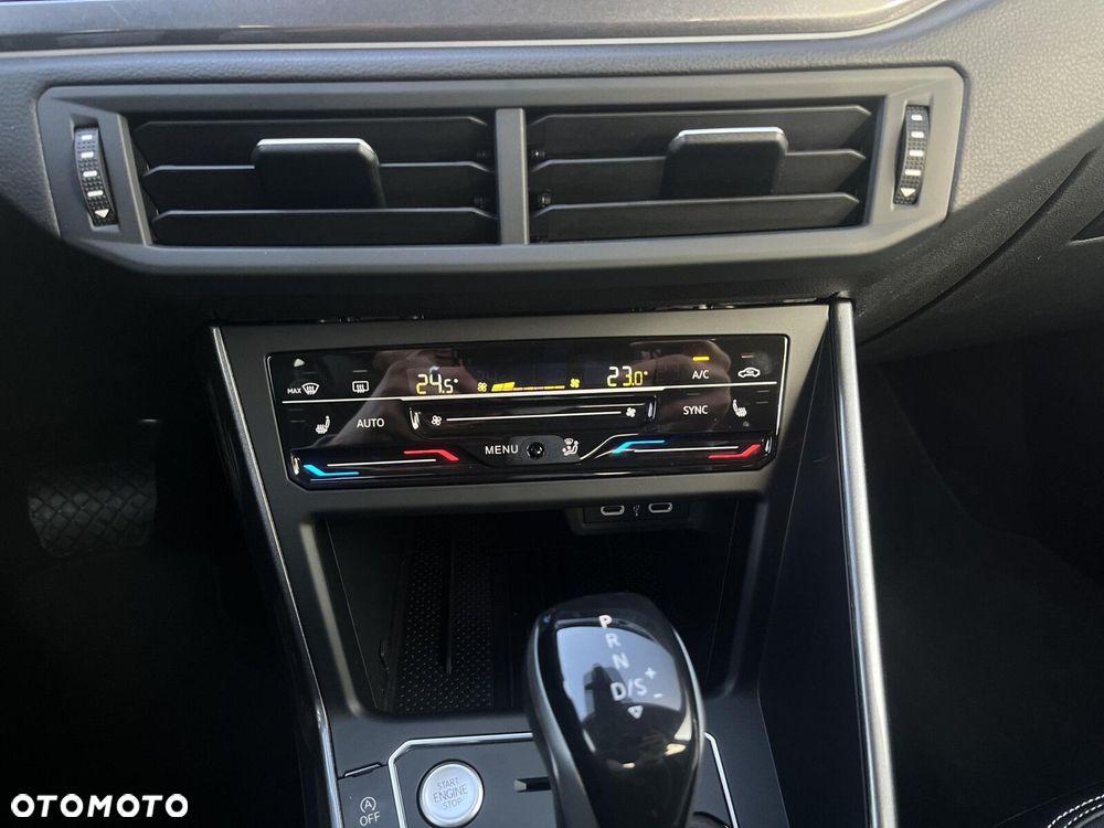 Volkswagen Taigo 1.5 TSI ACT Style DSG - 25