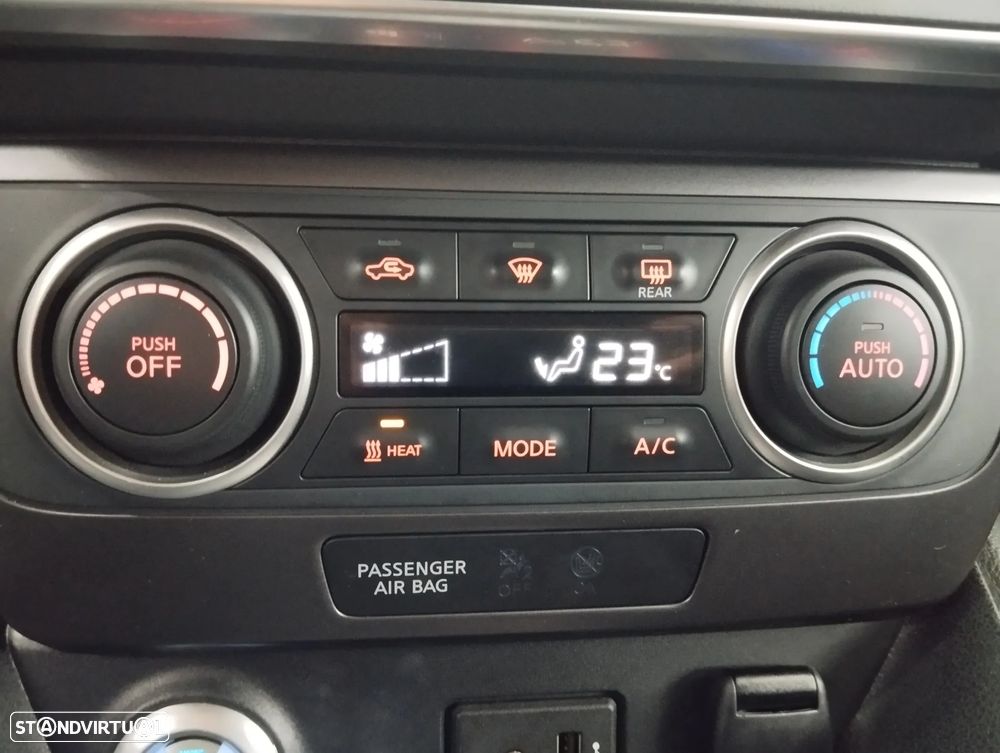 Nissan Leaf Acenta - 25