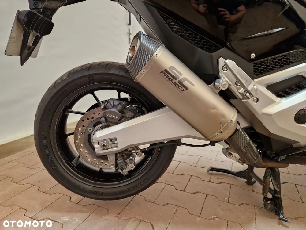 Honda NSS - 19