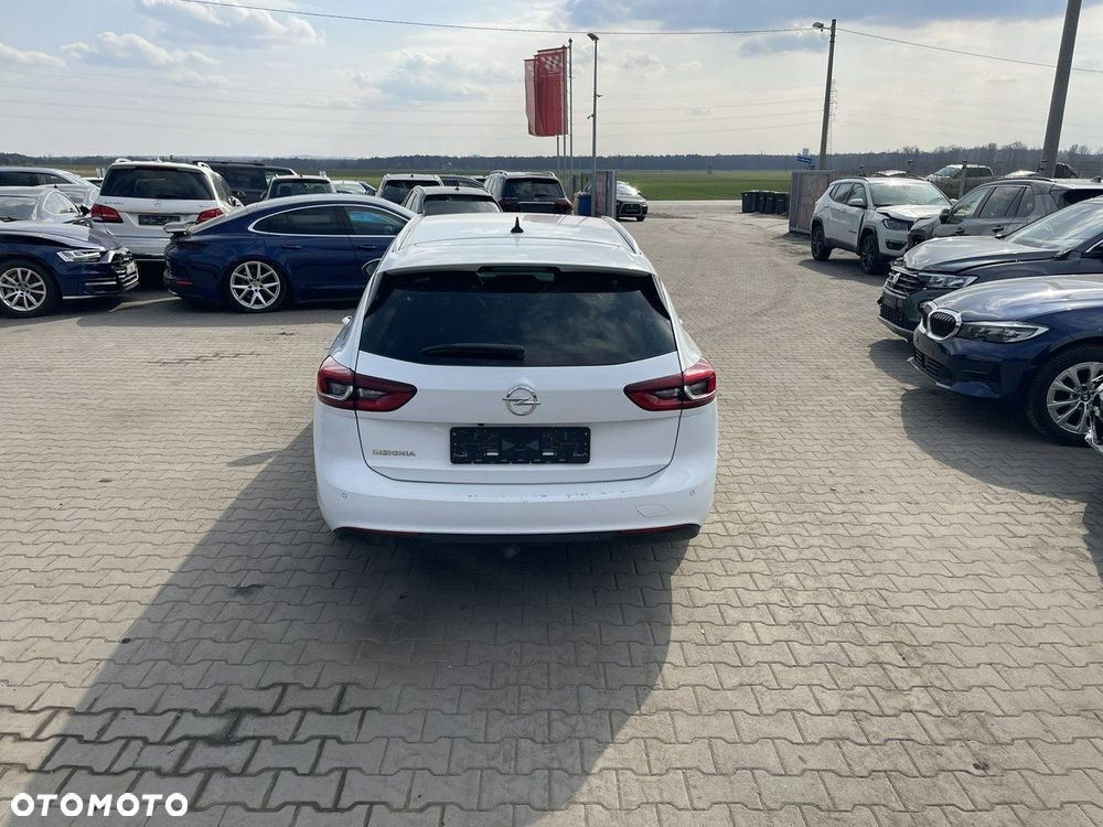 Opel Insignia 2.0 CDTI Ultimate S&S - 4
