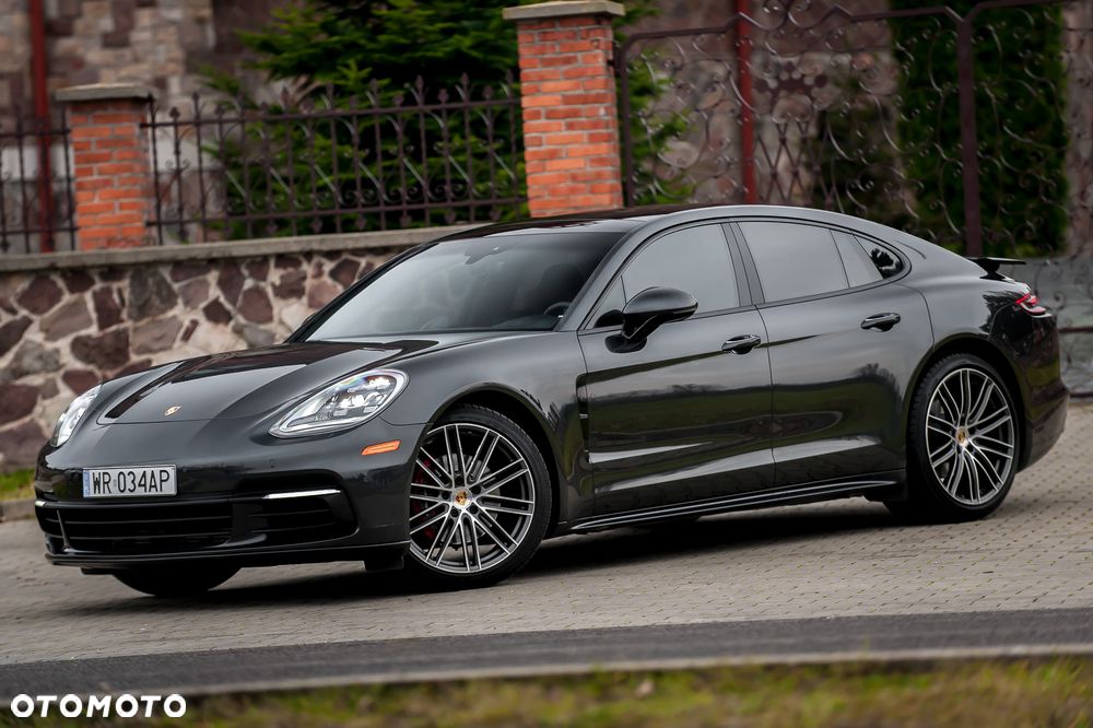 Porsche Panamera 4 GPF Executive - 6