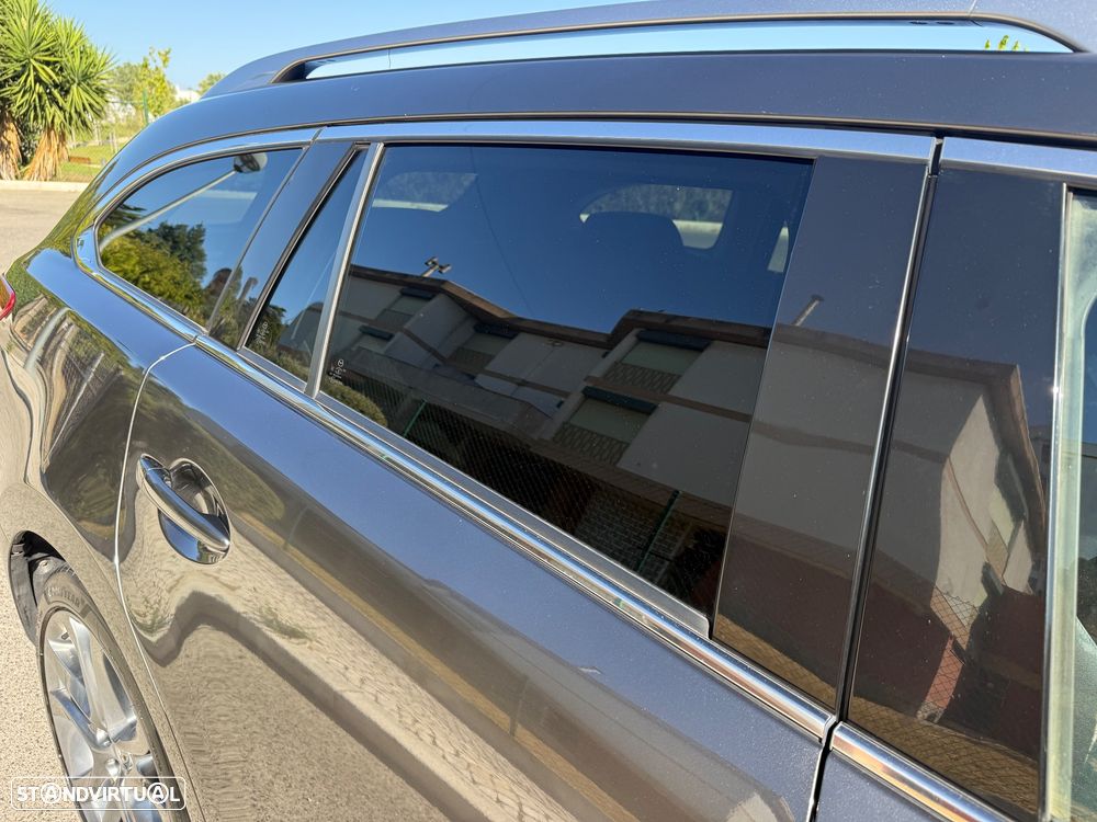 Mazda 6 M6 2.2 SKY-D Excellence Navi - 16