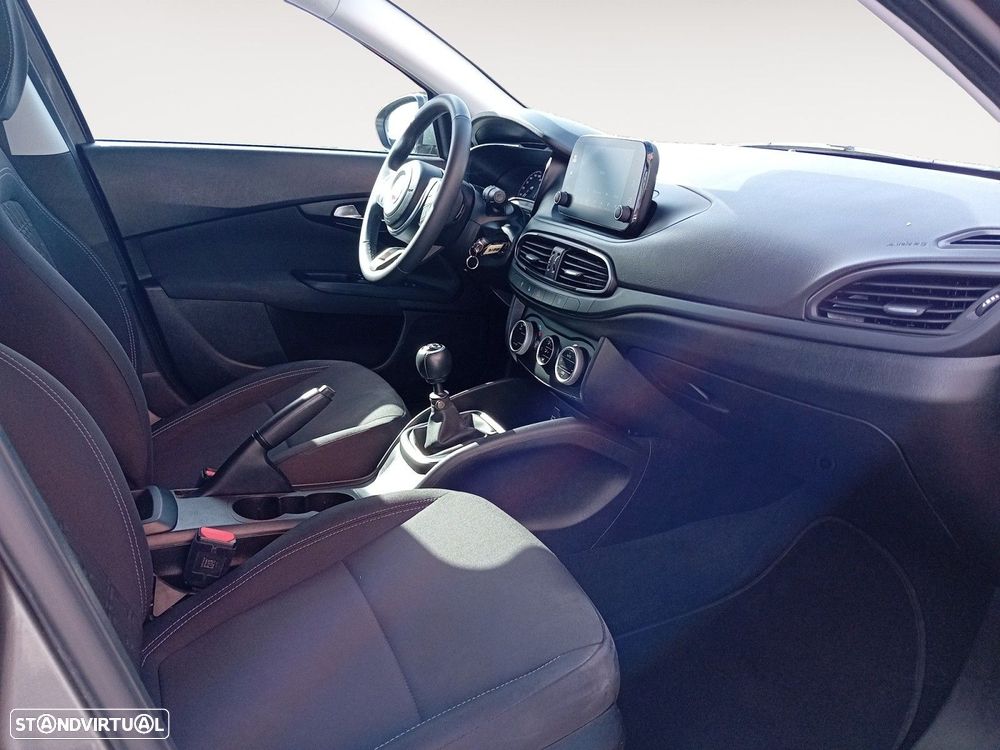 Fiat Tipo 1.6 MultiJet - 15